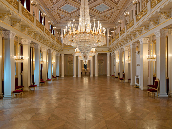 The Ballroom. Photo: Jan Haug, The Royal Court